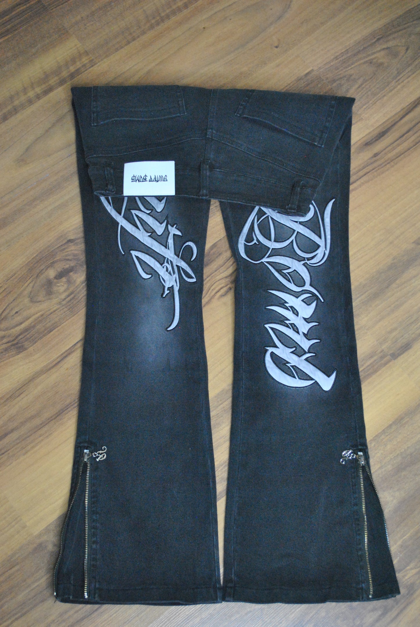 Swift Bomb flared jeans